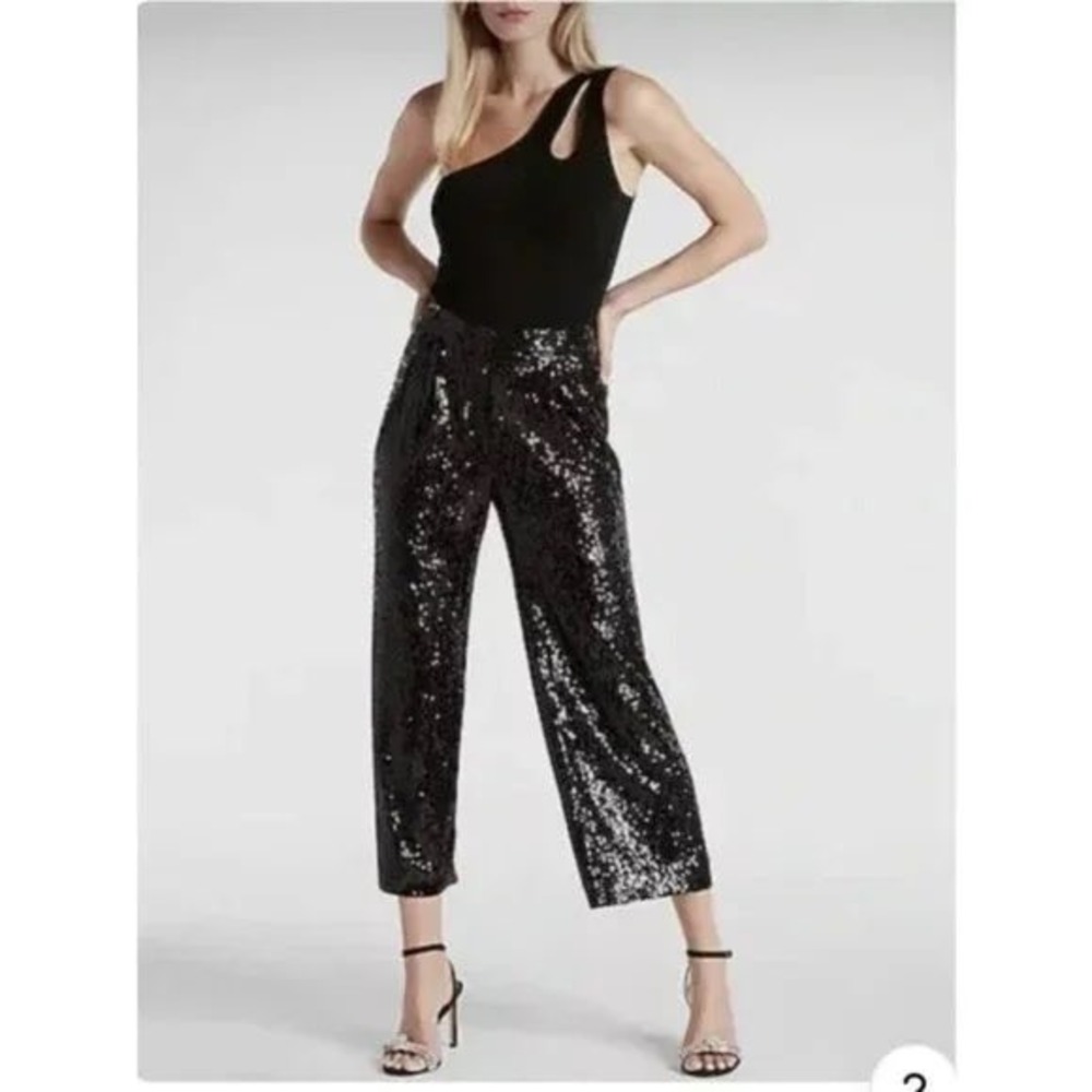 Express Black‎ High Waisted Sequin Pleated Cropped Trouser Size Medium